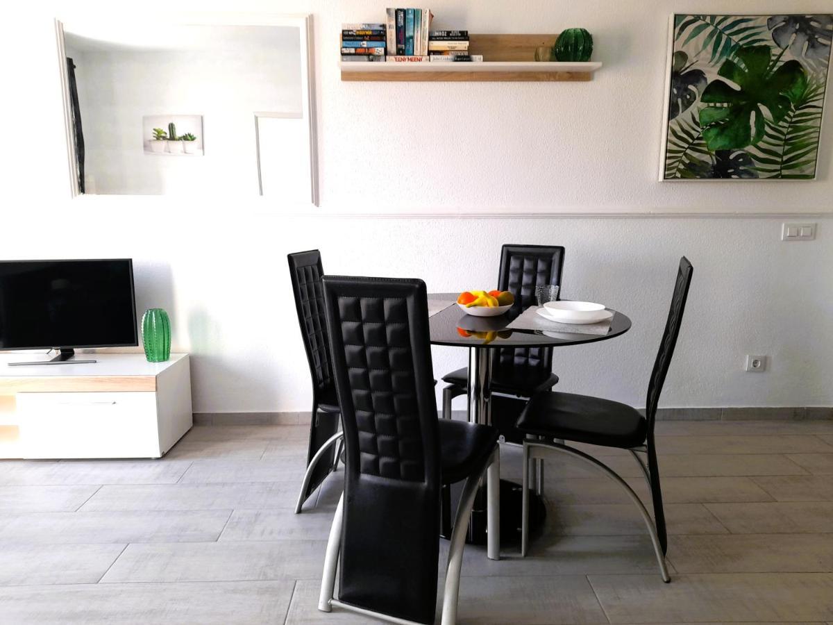 Mareverde Elisa, 1 Bedroom & Wifi Free 아데제 외부 사진