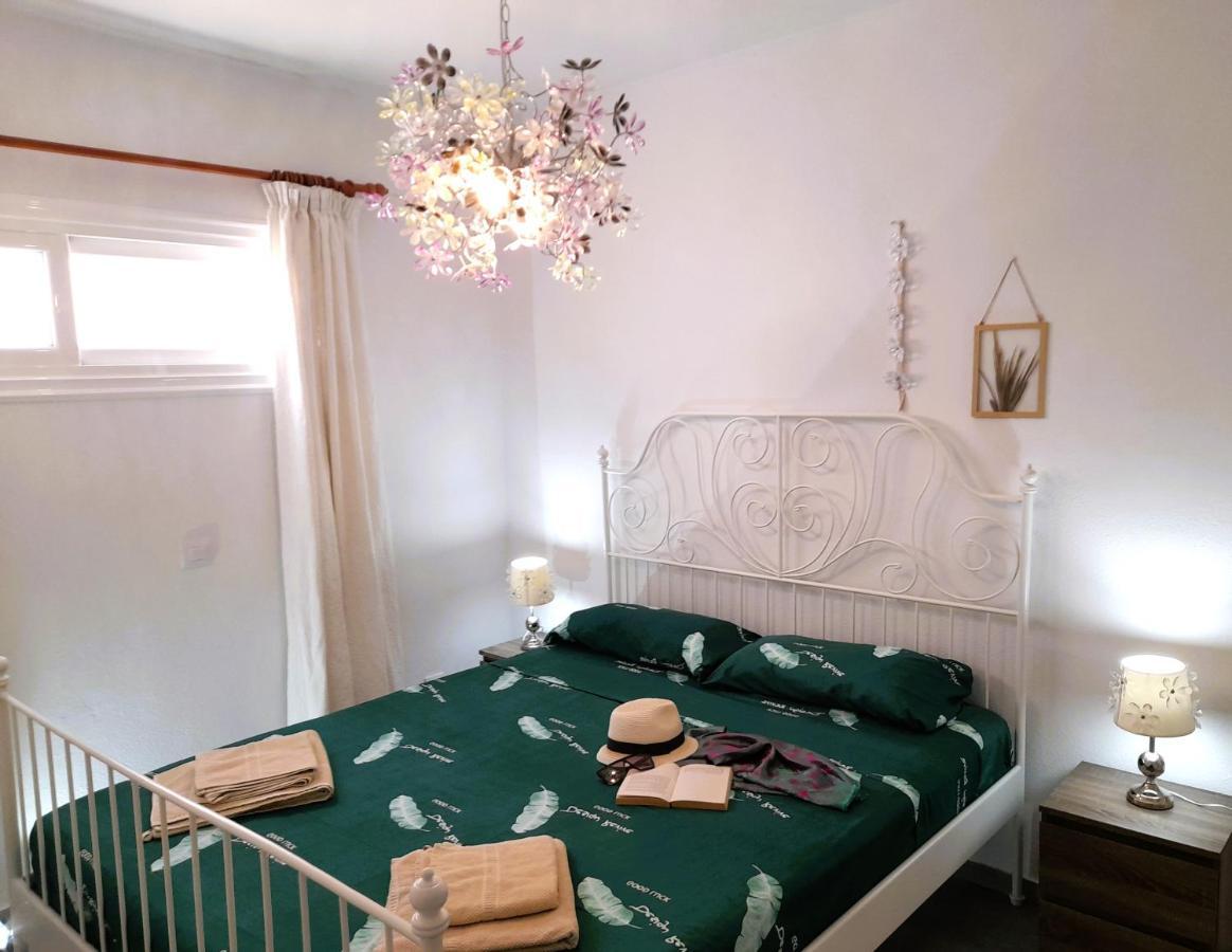 Mareverde Elisa, 1 Bedroom & Wifi Free 아데제 외부 사진
