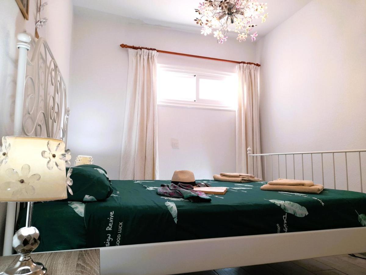 Mareverde Elisa, 1 Bedroom & Wifi Free 아데제 외부 사진